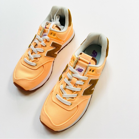 New Balance 574 - Picture 7 of 8